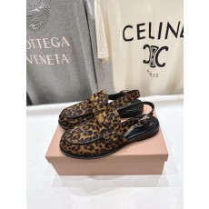 미우미우 26ss 슬링백 로퍼 