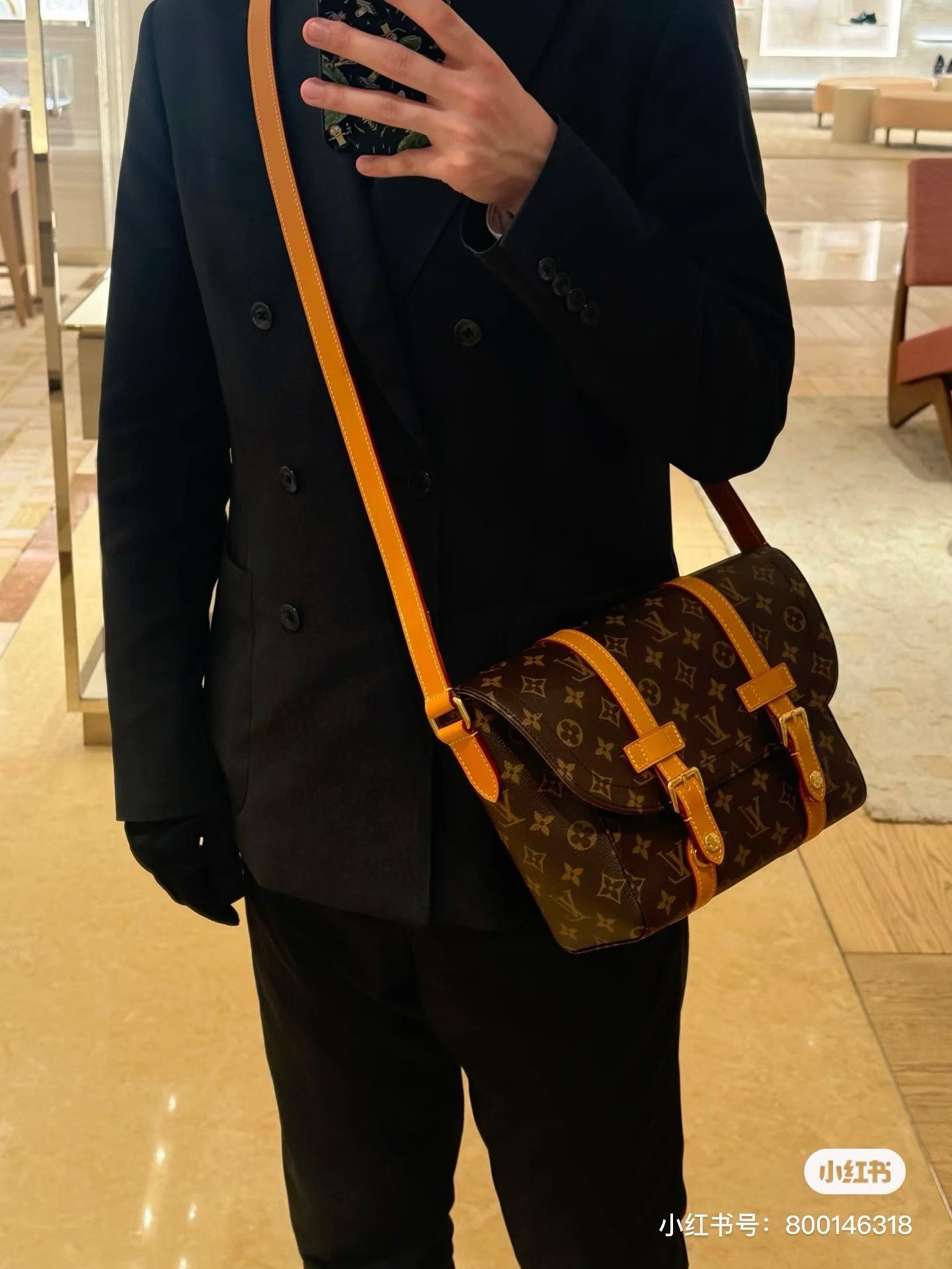 루이비통 크리스토퍼 메신저 M28115 32x19.5x11cm